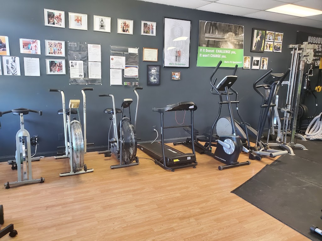 The Fit Xperience | 16331 Lakeshore Dr E, Lake Elsinore, CA 92530, USA | Phone: (951) 226-7806