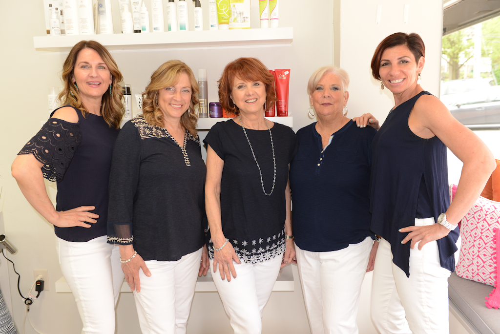 Panache Hair Salon | 52 Pondfield Rd W, Bronxville, NY 10708, USA | Phone: (914) 779-4758