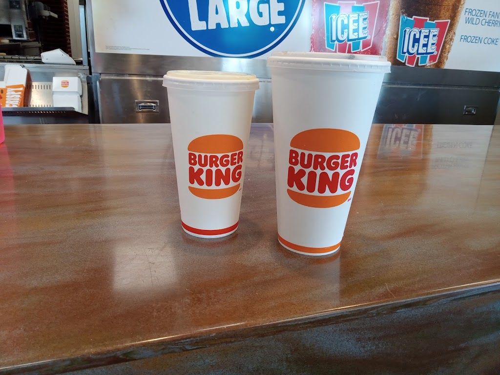 Burger King | 5202 E 1200 N, Syracuse, IN 46567, USA | Phone: (574) 528-6172