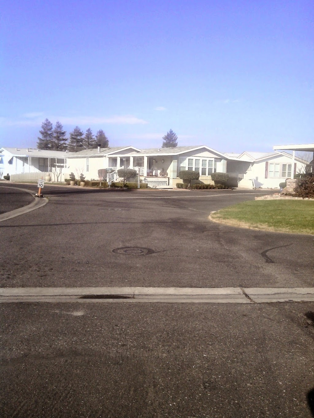 Hilmar Country Club Estates | 19667 American Ave space A, Hilmar, CA 95324, USA | Phone: (209) 226-1231
