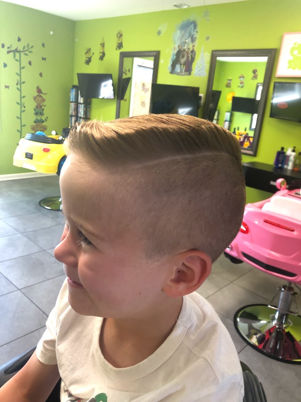 Berkeleys Cuts for Kids | 613 Springfield Ave, Berkeley Heights, NJ 07922, USA | Phone: (908) 464-5050