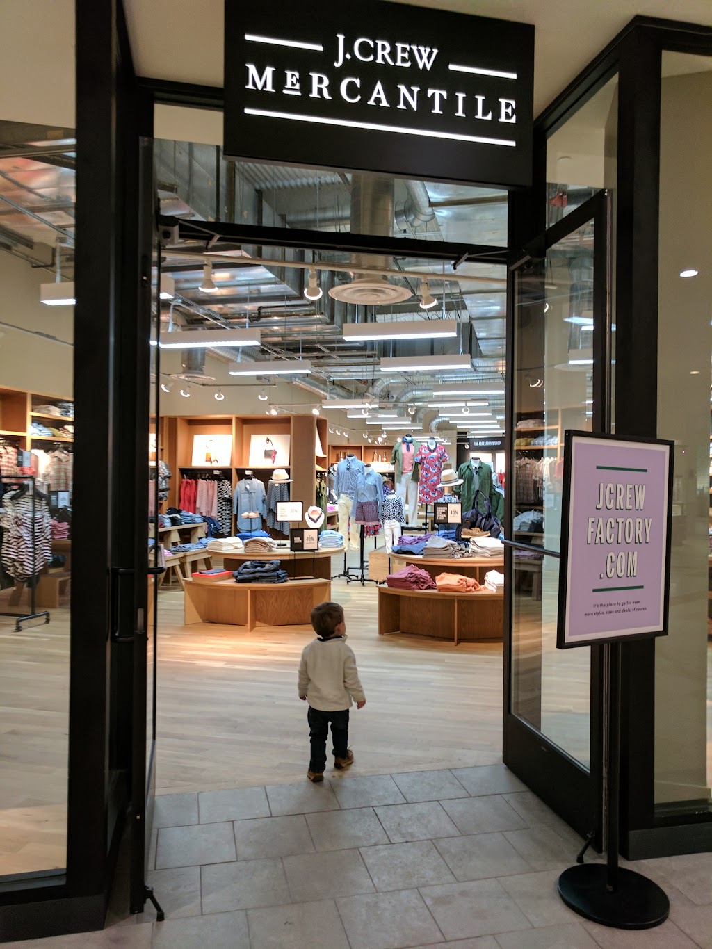 J.Crew Factory | 131 Colonie Center #301, Albany, NY 12205, USA | Phone: (518) 482-2820