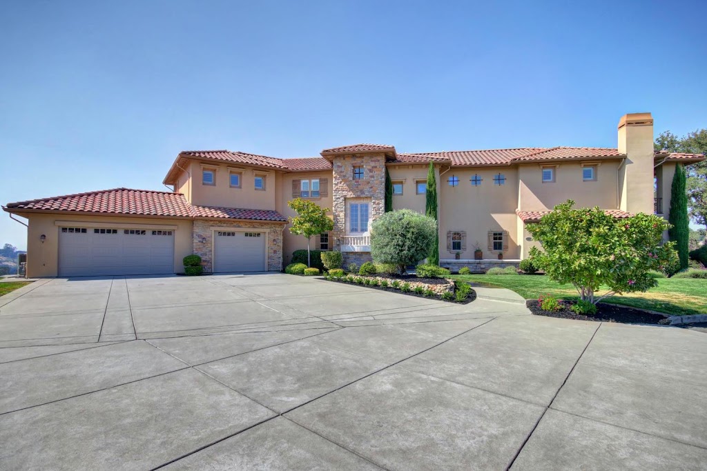 Cal Valley Real Estate | 8819 Garrity Dr, Elk Grove, CA 95624, USA | Phone: (916) 585-1762