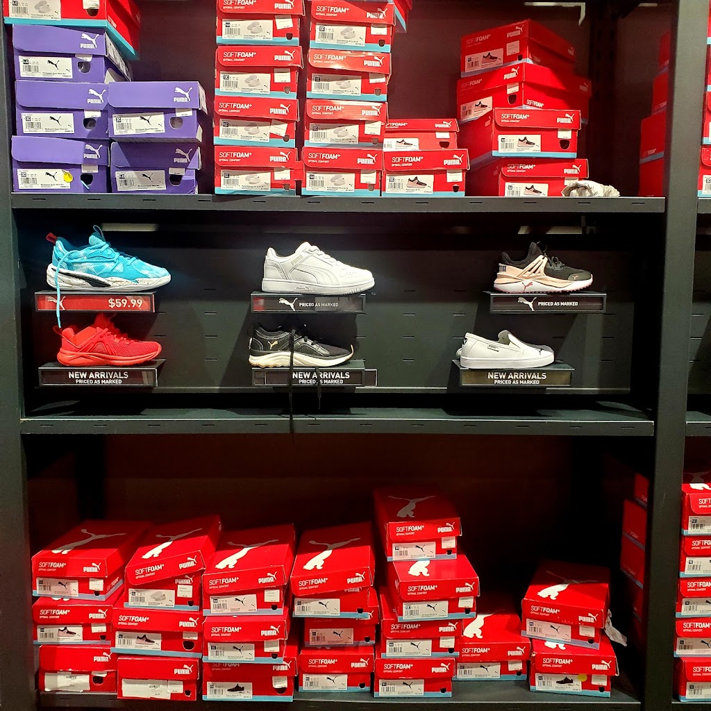 PUMA | 400 Premium Outlets Dr Space 628, Monroe, OH 45050, USA | Phone: (513) 539-9349