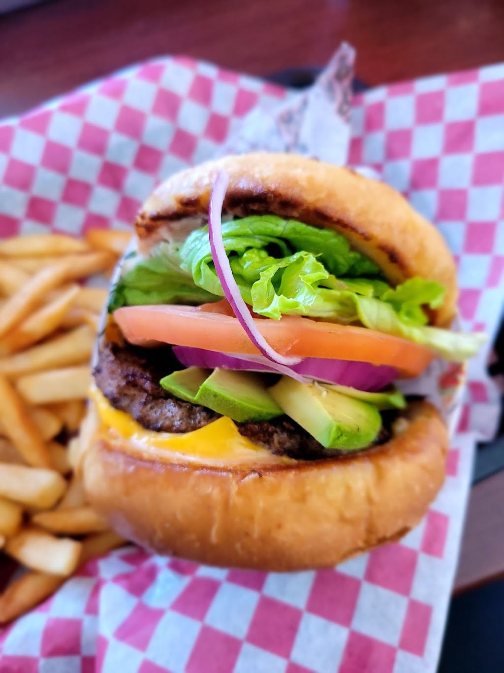 Guadalajara Xpress And Famous Burgers | 4500 Peck Rd, El Monte, CA 91732, USA | Phone: (626) 442-0650