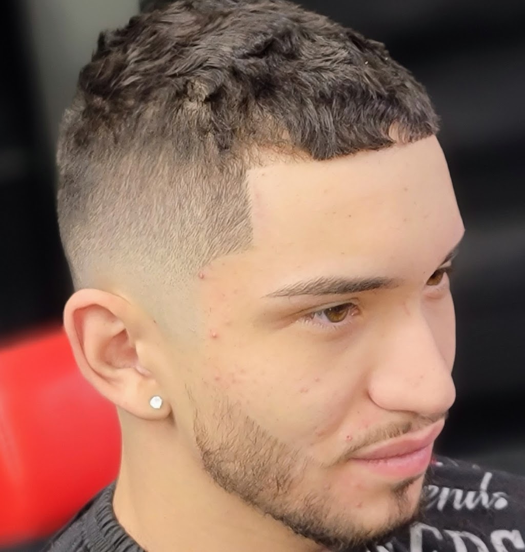 Blends Barber Studio - San Tan Valley | 270 E Hunt Hwy #12, San Tan Valley, AZ 85143, USA | Phone: (480) 881-6799