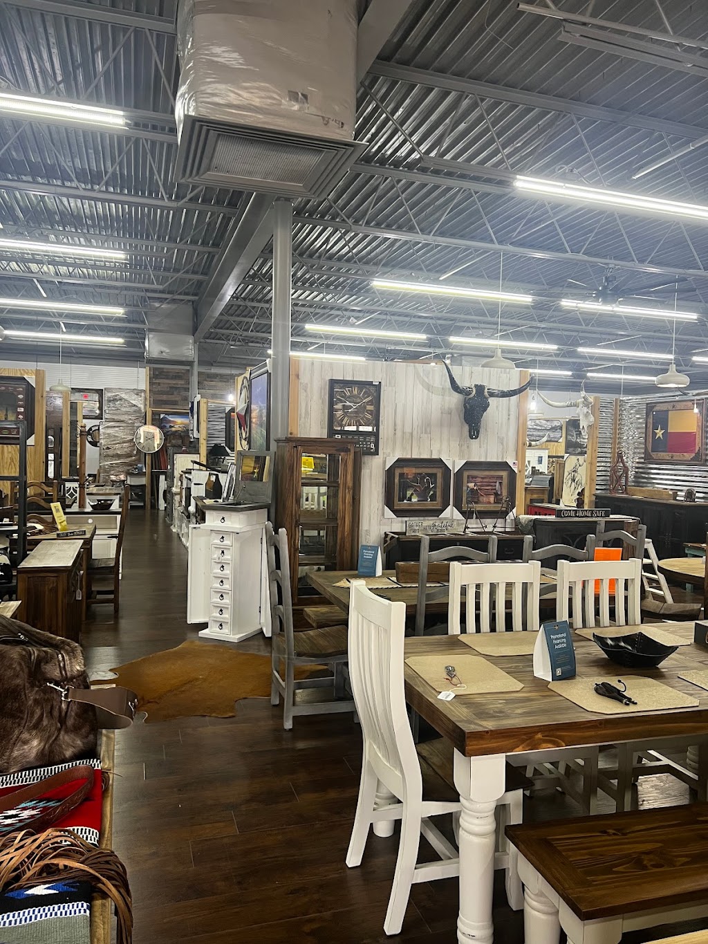 Lone Star Rustic LLC | 122B S Tarrant St, Crowley, TX 76036, USA | Phone: (682) 250-2500