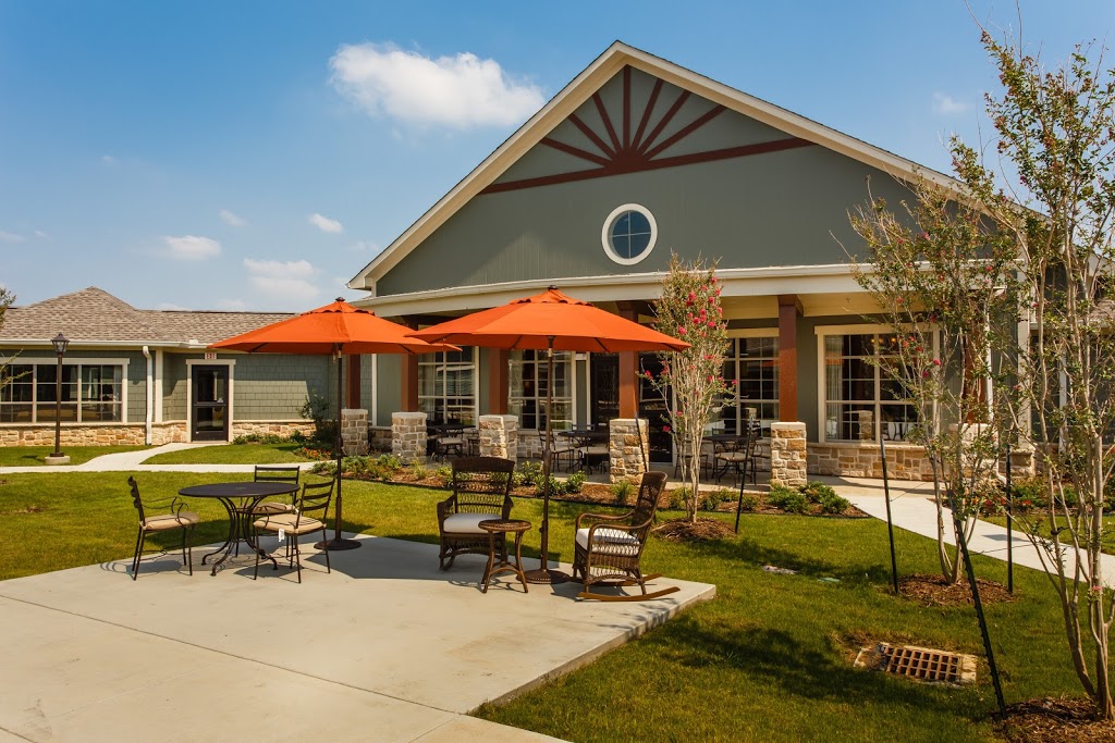 Heritage Place Assisted Living & Memory Care | 621 Old Hwy 1187, Burleson, TX 76028 | Phone: (682) 282-3295