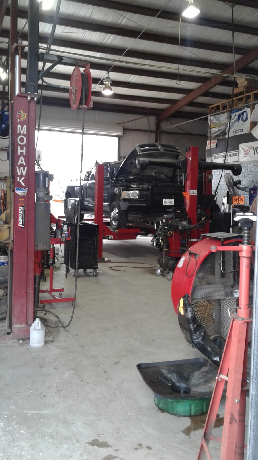 Ramos Tire & Auto Service | 8553 TX-16, Poteet, TX 78065, USA | Phone: (830) 742-8700