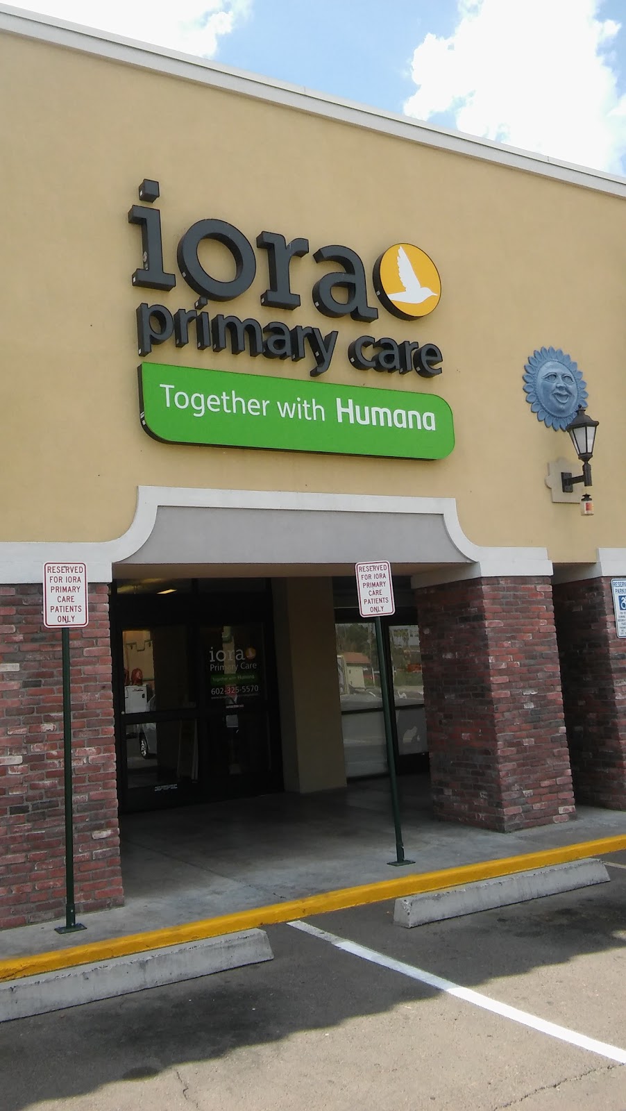 Iora Primary Care: Vinck Patrick MD | 3137 W Indian School Rd, Phoenix, AZ 85017, USA | Phone: (602) 325-5570