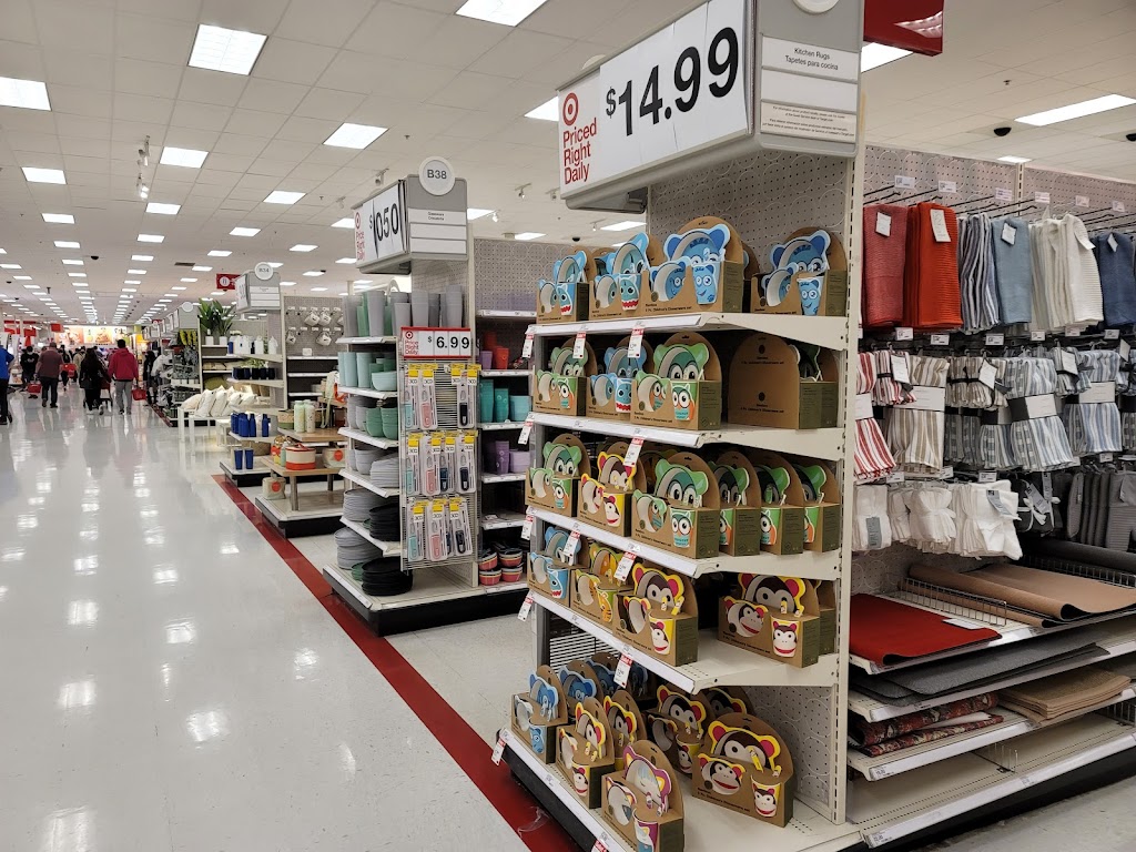 Target | 2300 Park Ave, Tustin, CA 92782, USA | Phone: (714) 361-2100