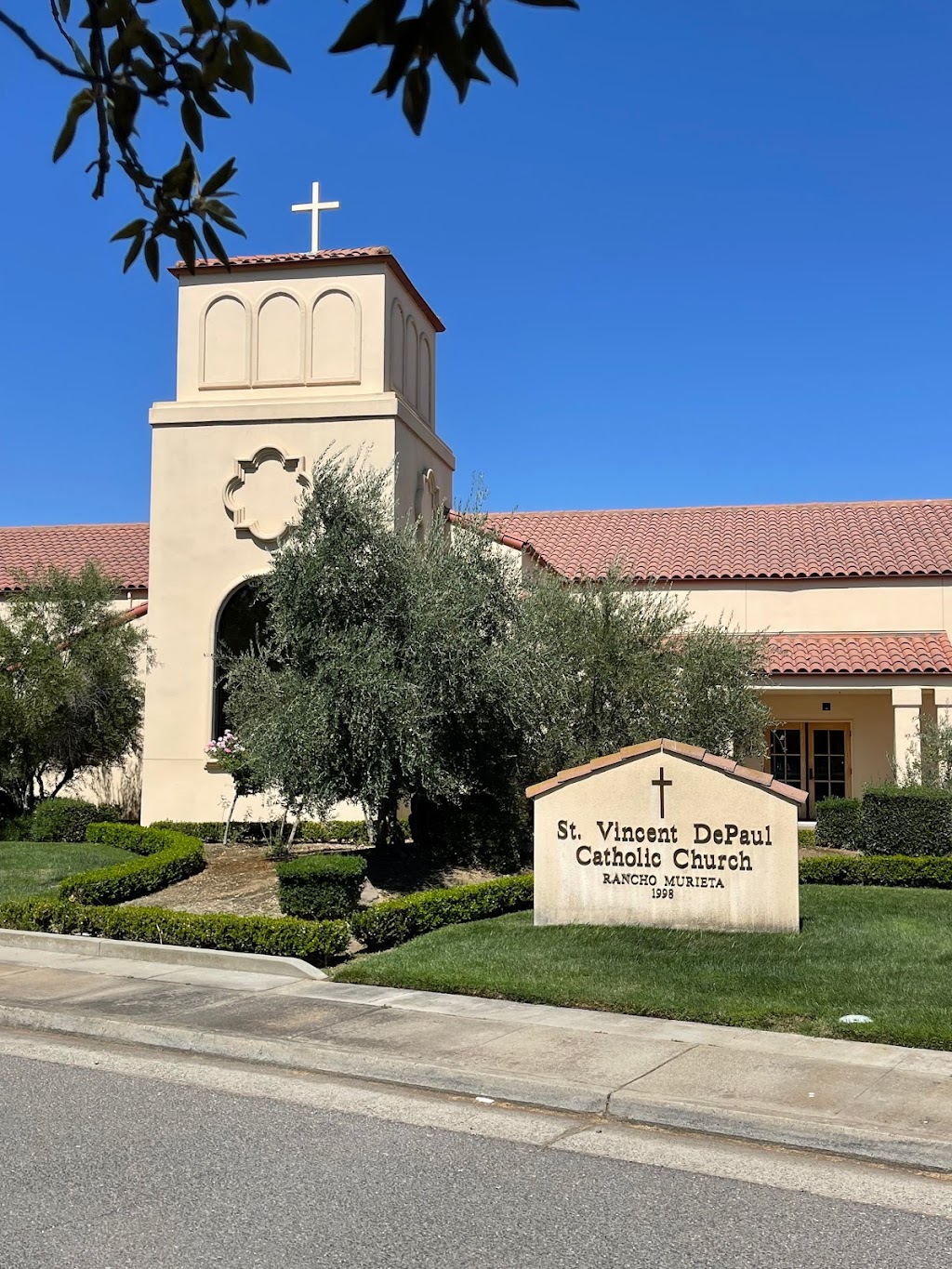 Saint Vincent De Paul Catholic Church | 14673 Cantova Way, Rancho Murieta, CA 95683, USA | Phone: (916) 354-2403