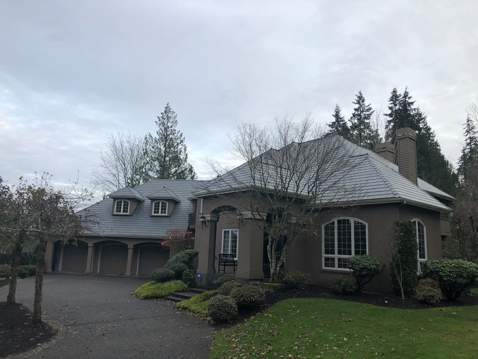 Elite Roofing & Remodel - roofing contractor  | Photo 4 of 10 | Address: 16510 State Route 9 SE Suite #D, Snohomish, WA 98296, USA | Phone: (425) 482-0676