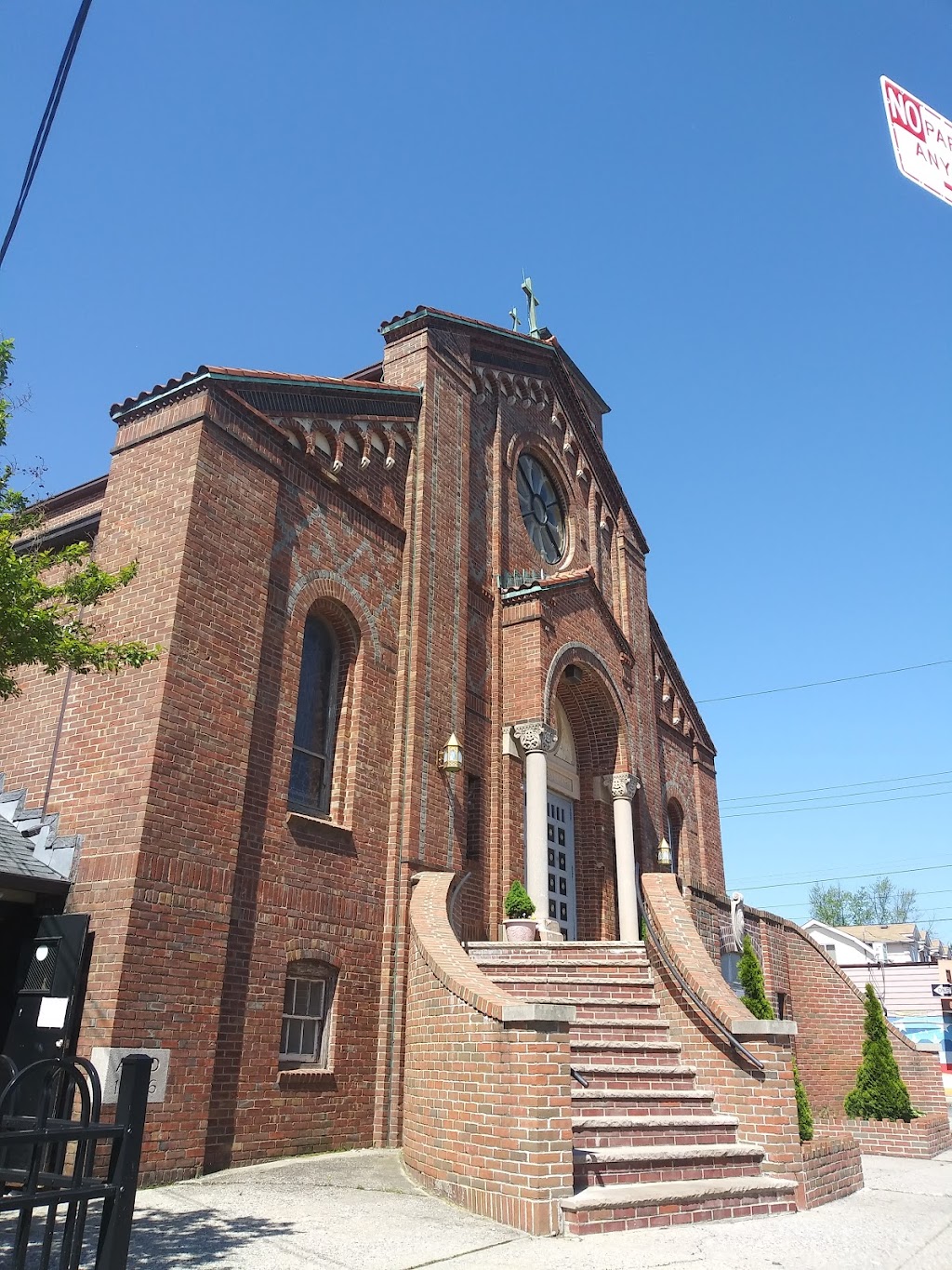 St. Margaret Mary Roman Catholic Church | 560 Lincoln Ave, Staten Island, NY 10306, USA | Phone: (718) 351-2612