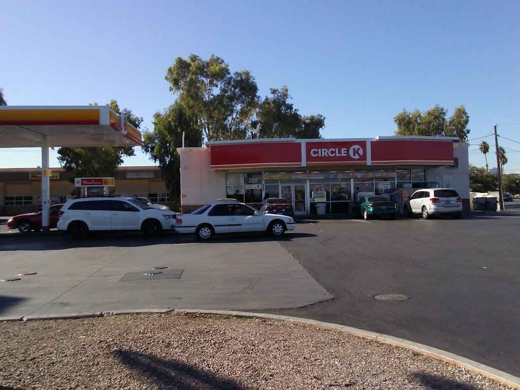 Circle K | 3200 E Fremont St, Las Vegas, NV 89121, USA | Phone: (702) 457-4178