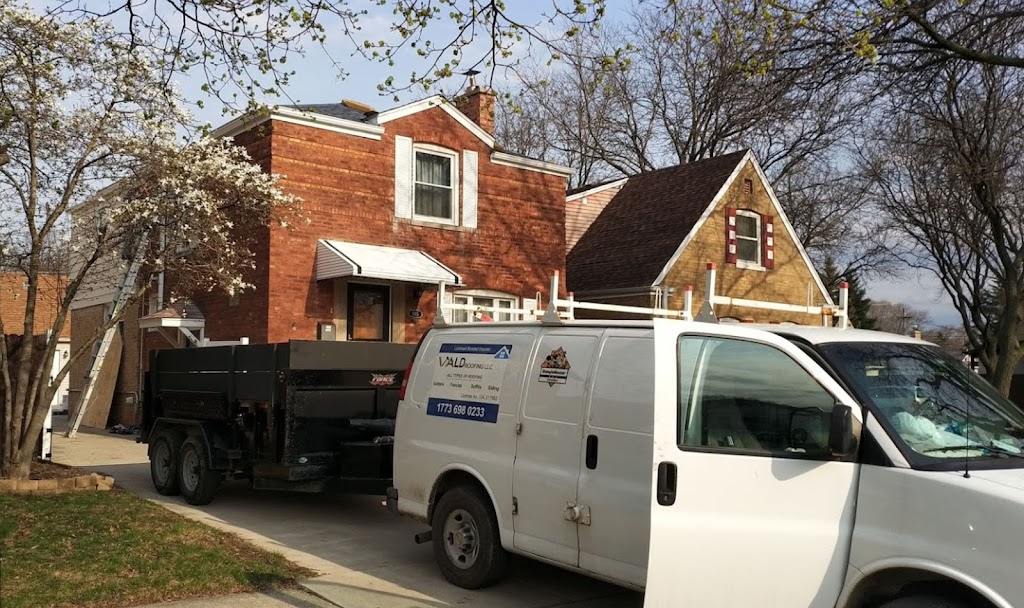 Vald Roofing LLC | 6660 S Brainard Ave, Countryside, IL 60525, USA | Phone: (773) 698-0233