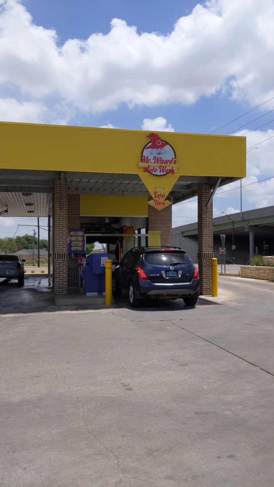 Joans Self Services Car Wash and Mr Wizards Auto Wash | 2211 N OConnor Rd, Irving, TX 75062, USA | Phone: (214) 596-9729