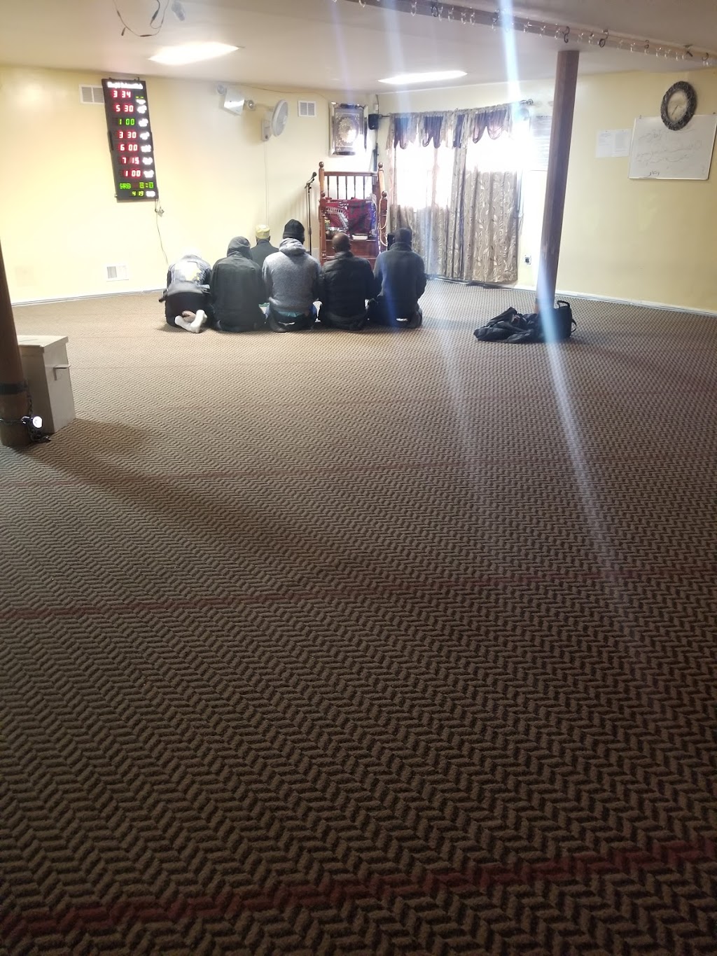 Masjid Rahmatillah | 36 Hardy St, Staten Island, NY 10304, USA | Phone: (718) 727-7412