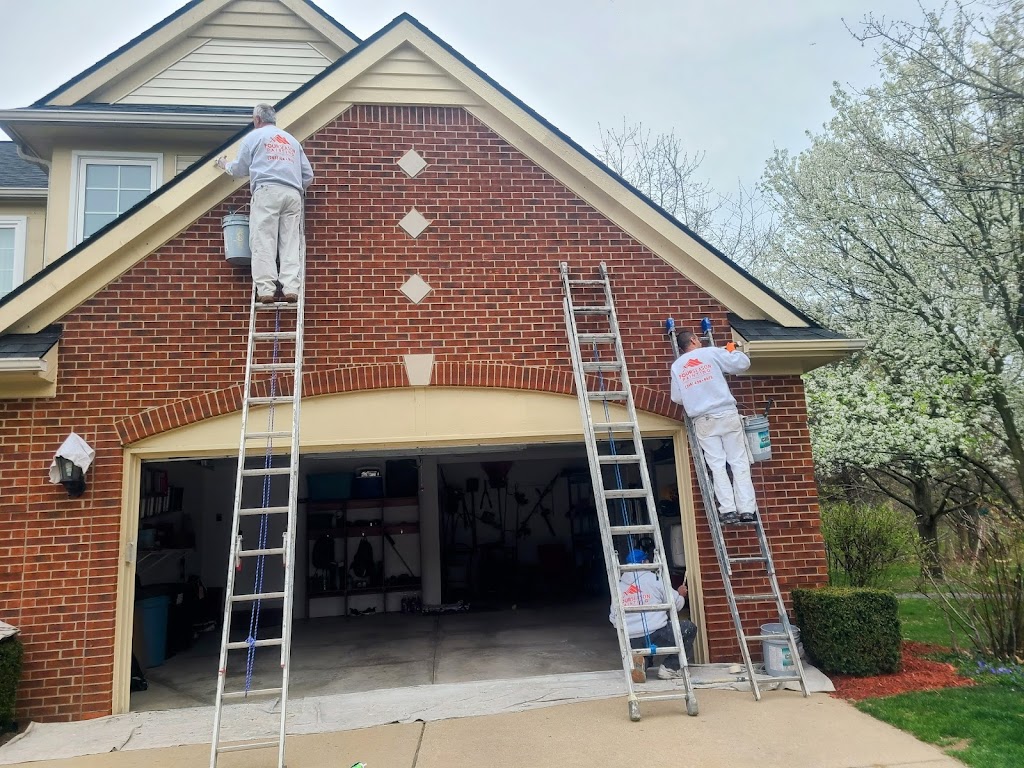 Four Season Painting | 2279 Pawnee Dr, Wixom, MI 48393, USA | Phone: (248) 624-9675