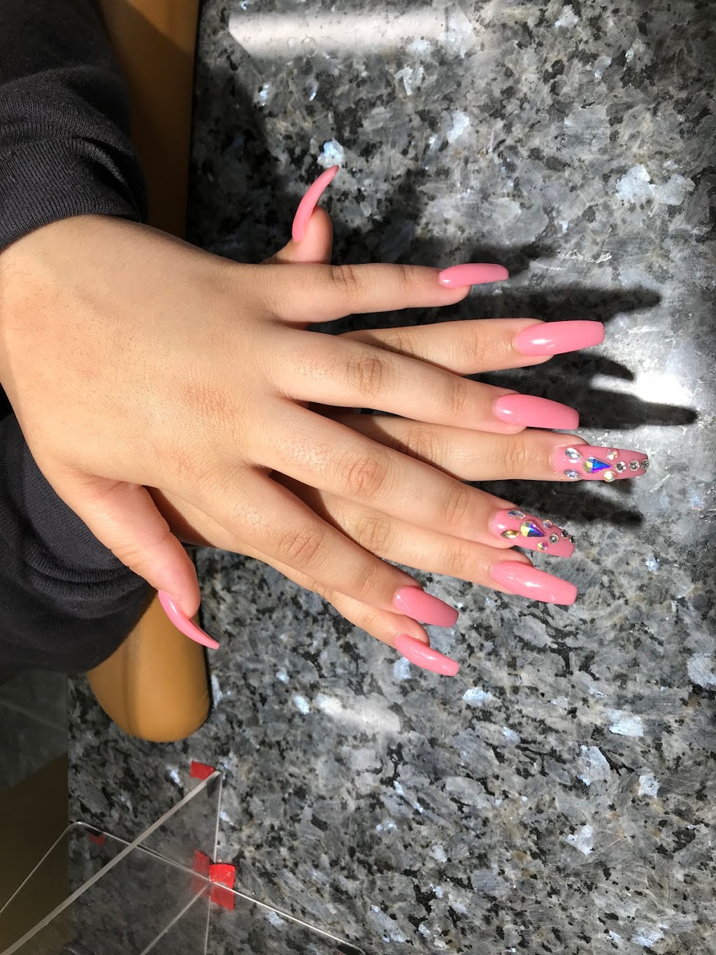 Family Nails & Spa | 16823 Crabbs Branch Way, Derwood, MD 20855, USA | Phone: (301) 208-0532