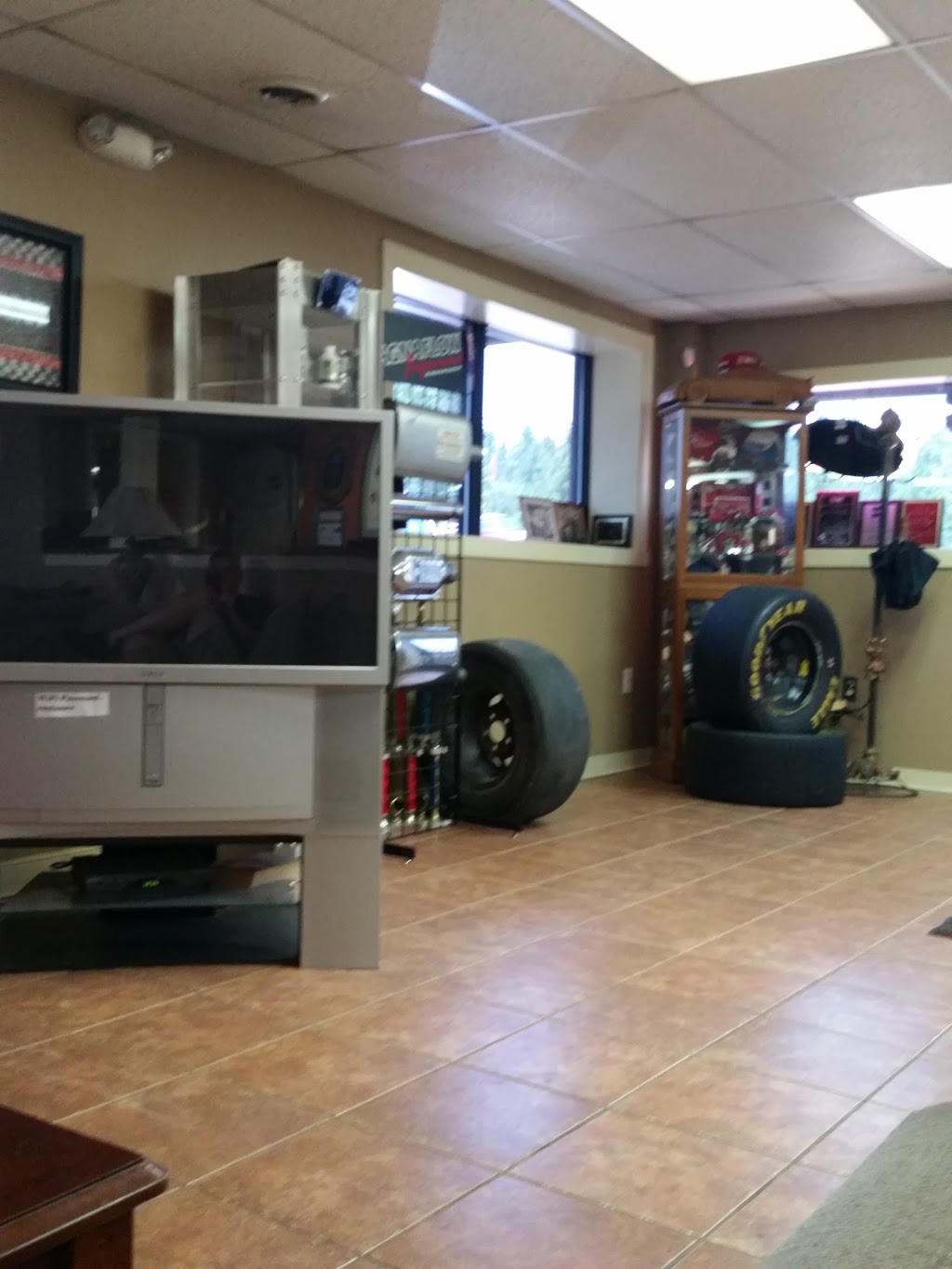 Roy Hendricks Muffler-Automotive | 17000 Hull Street Rd, Moseley, VA 23120 | Phone: (804) 639-9711