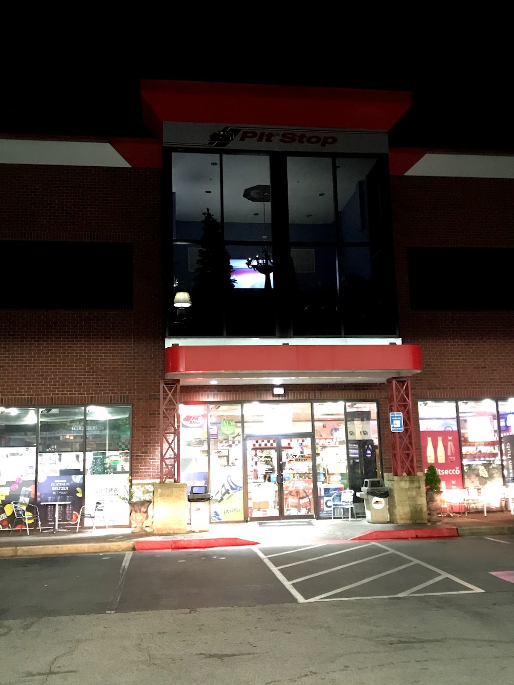 Pit Stop Convenience Centers | 555 GA-74, Peachtree City, GA 30269 | Phone: (678) 833-0628