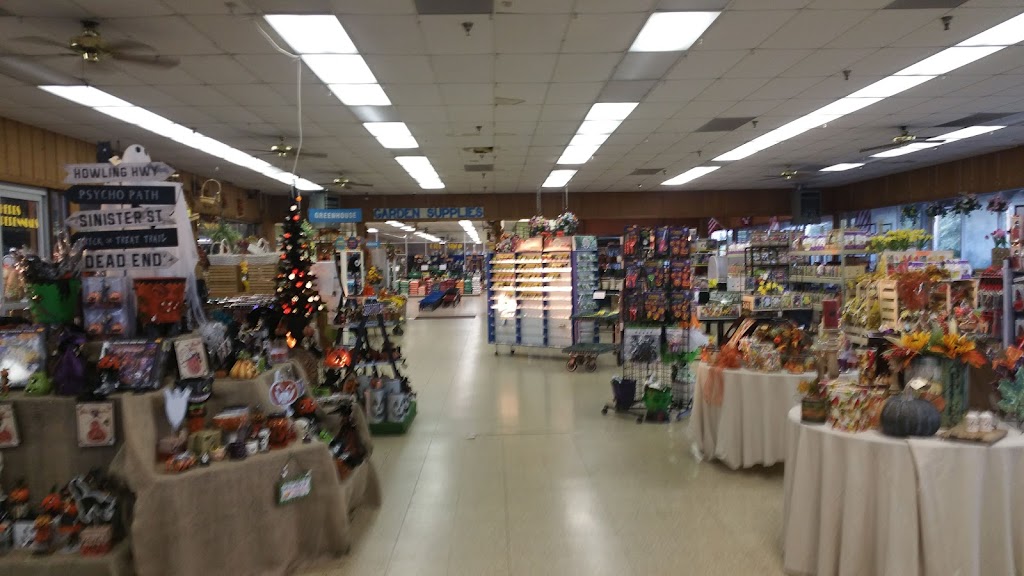 Gales Garden Center Willoughby Hills | 2730 Som Center Rd, Willoughby Hills, OH 44094, USA | Phone: (440) 944-6066