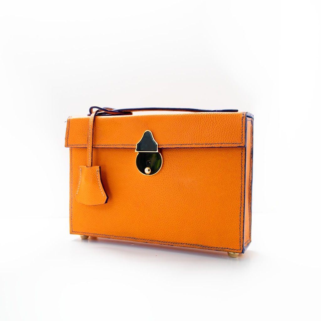 Ivory Black | 125 Spinnaker, Pittsburg, CA 94565, USA | Phone: (510) 692-3979