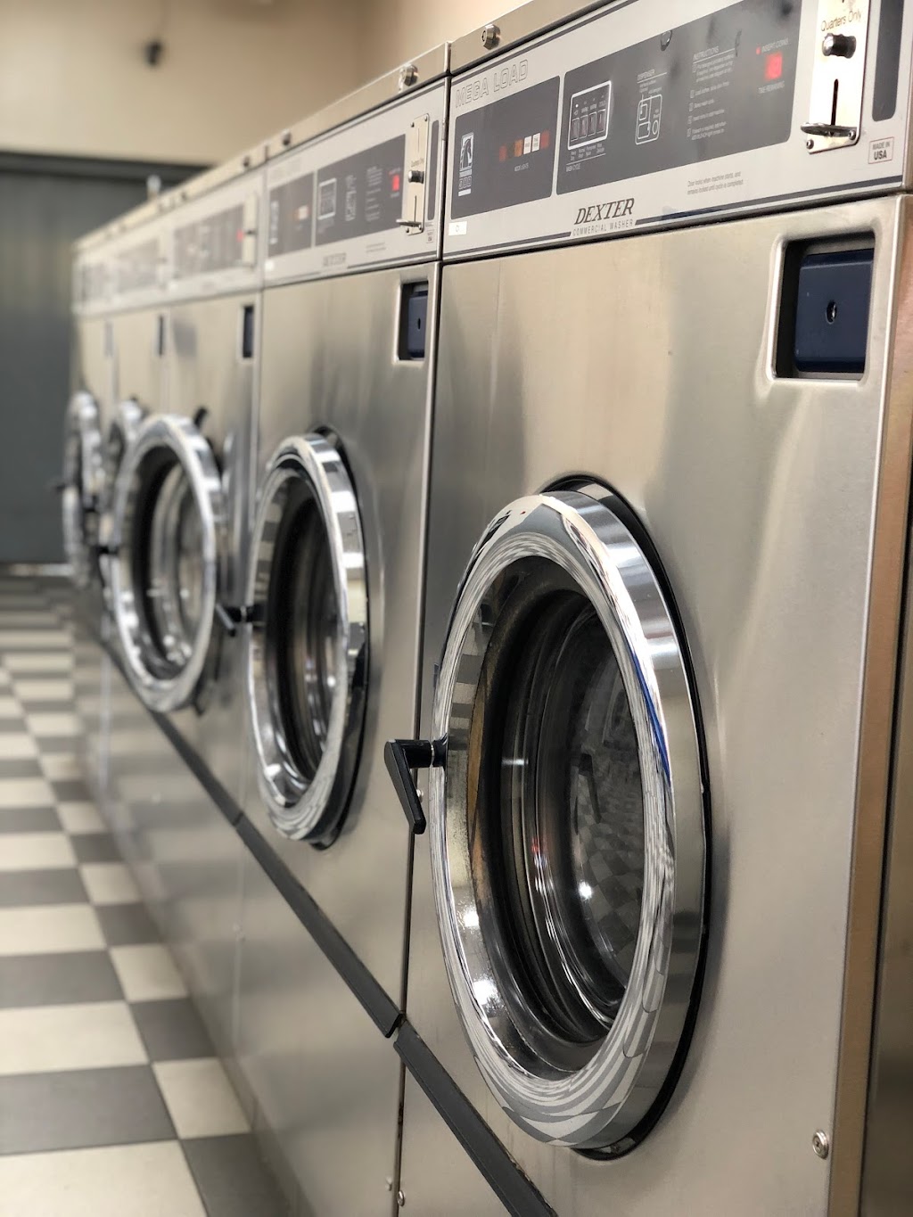 Laundromat | 3211 Belvidere Rd, Park City, IL 60085, USA | Phone: (847) 360-9577