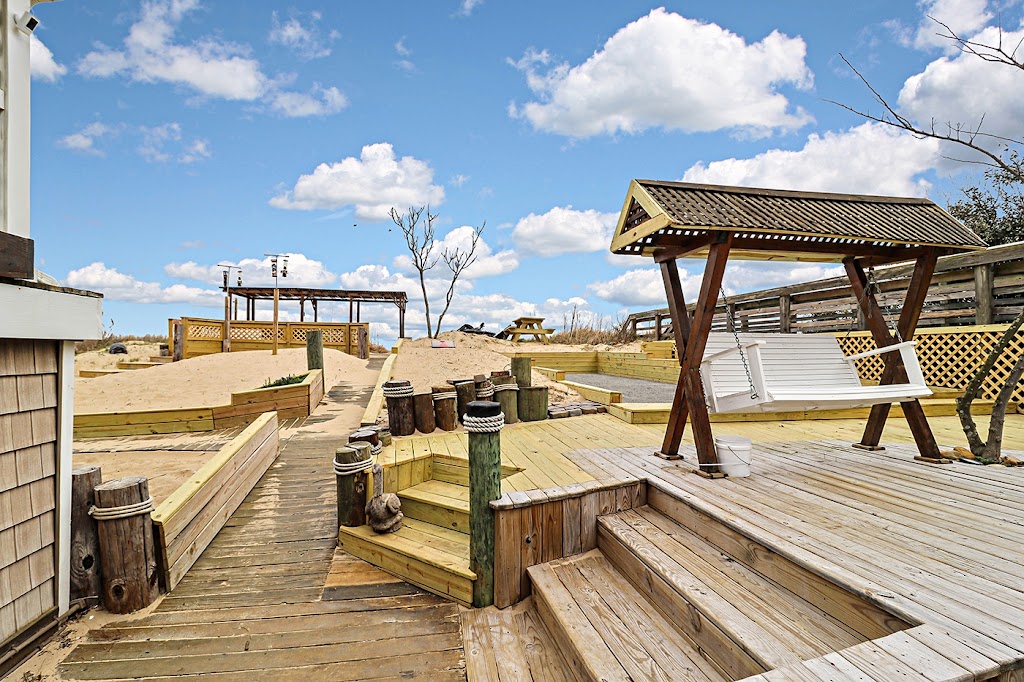 The Beach Cottage | 900 W Ocean View Ave, Norfolk, VA 23503, USA | Phone: (757) 422-8808 The Beach Cottage | 900 W Ocean View Ave, Norfolk, VA 23503, USA | Phone: (757) 422-8808