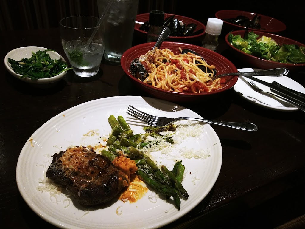 Carrabbas Italian Grill | 2899 Dixie Hwy, Crestview Hills, KY 41017, USA | Phone: (859) 344-6163