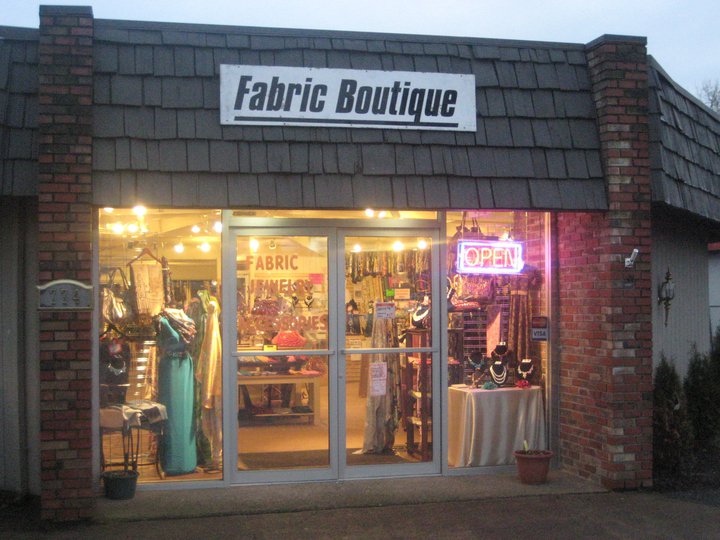 Fabric Boutique | 774 N Pacific Hwy, Woodburn, OR 97071, USA | Phone: (503) 982-8106