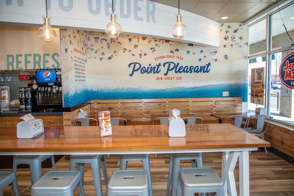 Jersey Mikes Subs | 1640 N Milwaukee Ave Ste 200, Vernon Hills, IL 60061, USA | Phone: (847) 362-6453