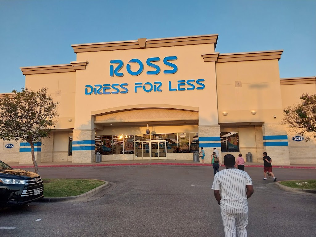 Ross Dress for Less | 12901 N Interstate Hwy 35, Austin, TX 78753, USA | Phone: (512) 251-9851