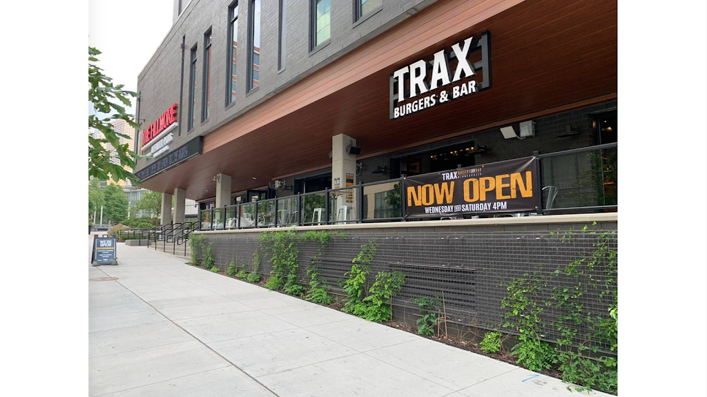 Trax Burgers and Bar | 525 N 5th St, Minneapolis, MN 55401, USA | Phone: (612) 524-1900