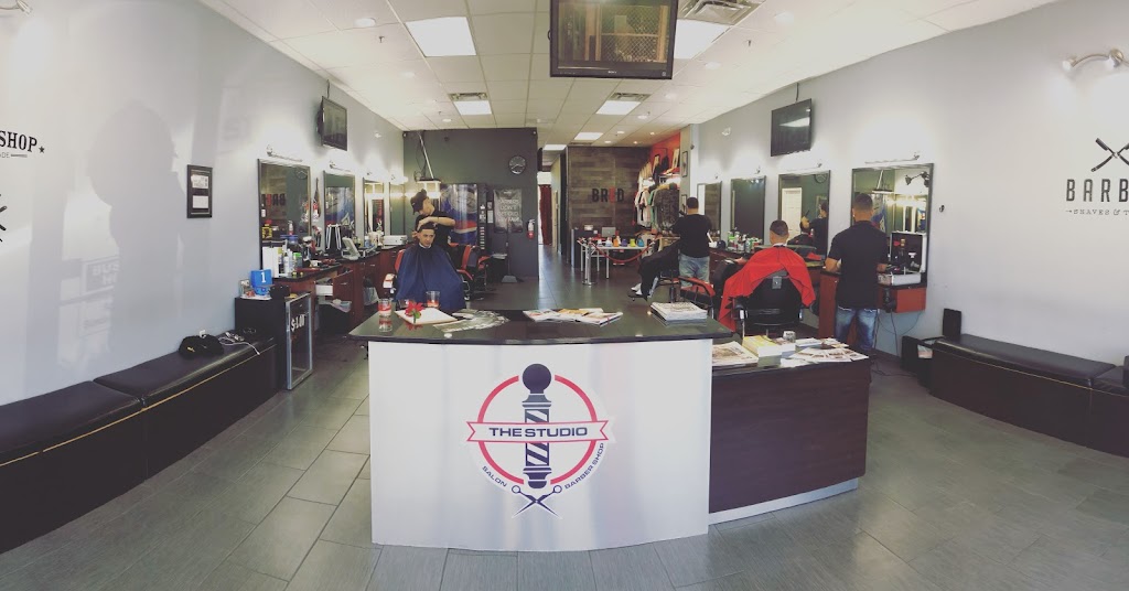 The Studio Salon & Barbershop | 3188 S John Young Pkwy, Kissimmee, FL 34746, USA | Phone: (407) 412-5798
