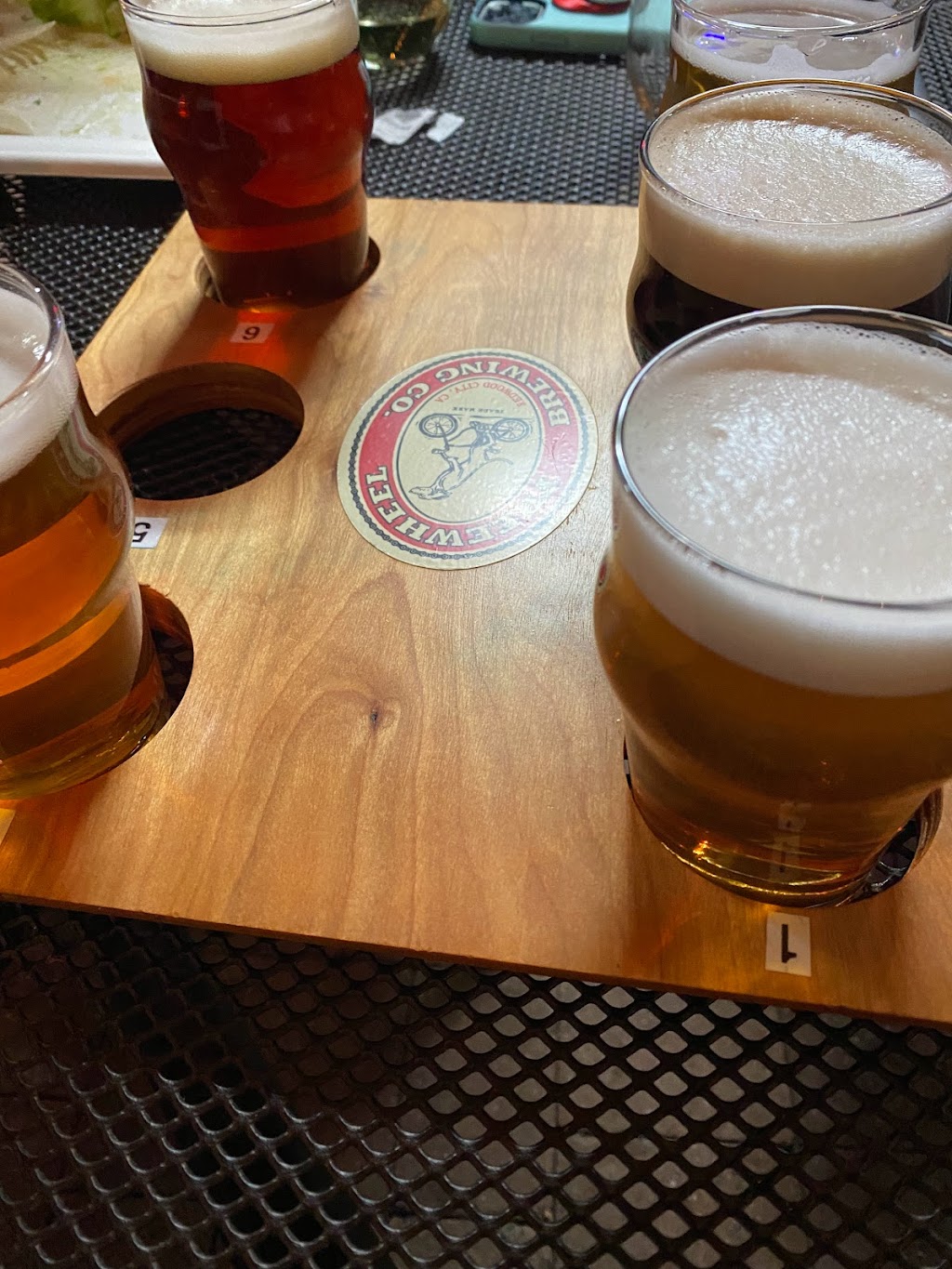 Freewheel Brewing Company | 3736 Florence St, Redwood City, CA 94063 | Phone: (650) 365-2337