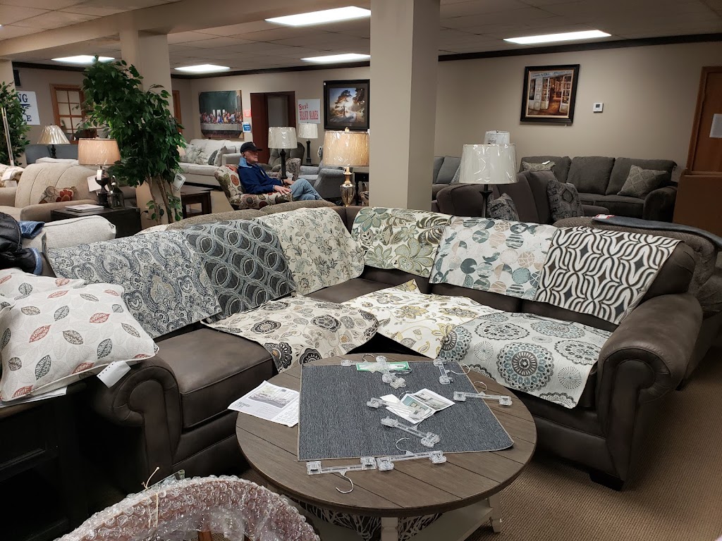 Eatons Hometowne Furniture | 401 N Maple St, Eaton, OH 45320, USA | Phone: (937) 456-4446