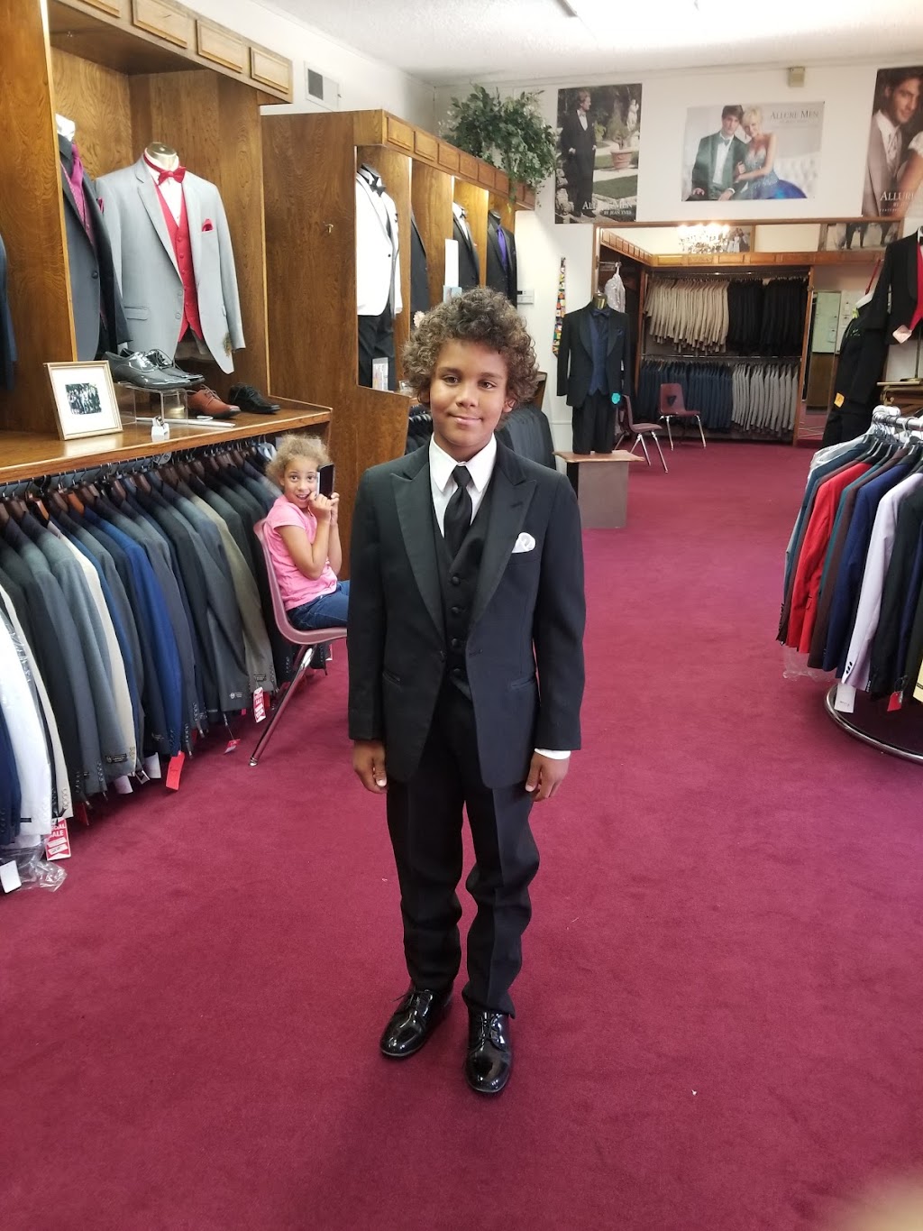 D’Arca Formal Wear | 889 N D St, San Bernardino, CA 92401, USA | Phone: (909) 888-6848