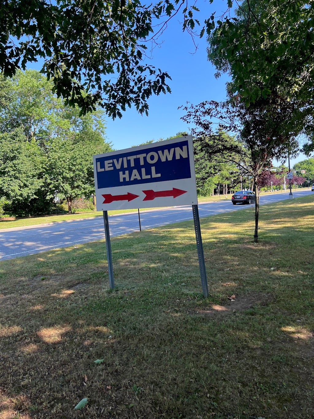 Levittown Hall | Levittown Hall, 201 Levittown Pkwy, Hicksville, NY 11801, USA | Phone: (516) 933-6400