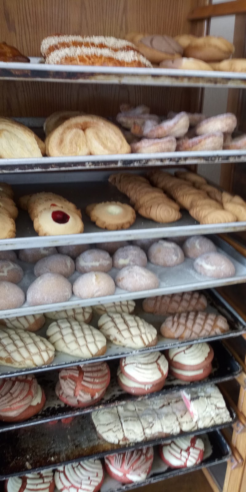 Rosarios Bakery | 2231 W 5th St # A, Santa Ana, CA 92703, USA | Phone: (714) 328-0863