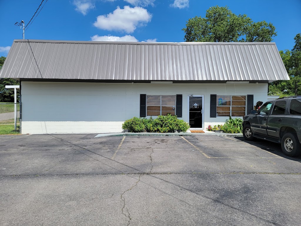 Locust Fork Animal Clinic | 30324 AL-79, Locust Fork, AL 35097, USA | Phone: (205) 687-7323