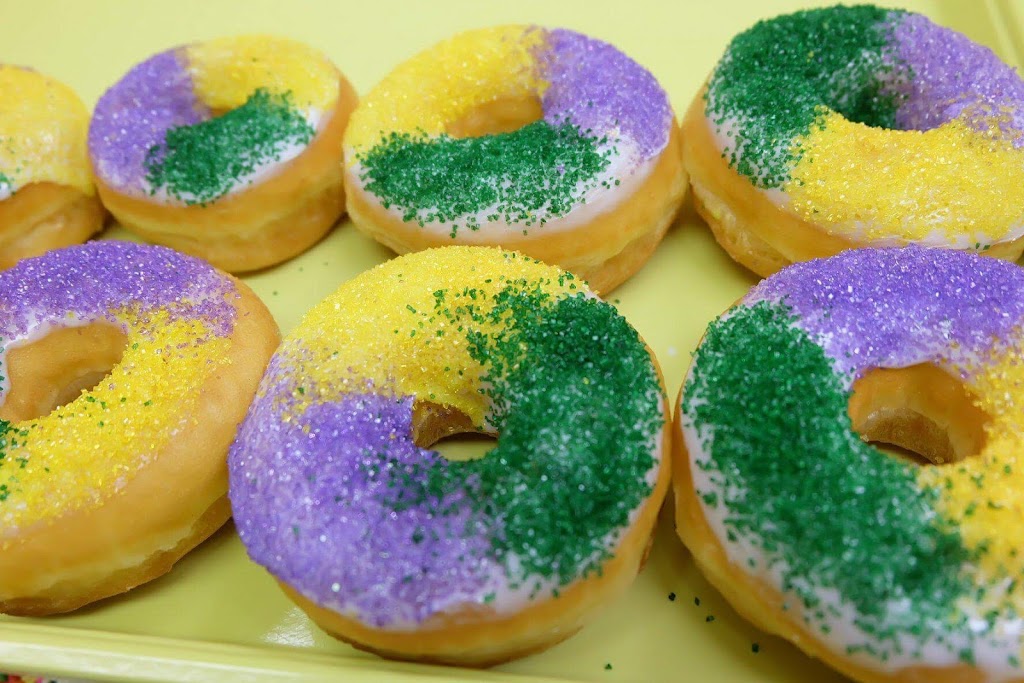 Golden Donuts & Breakfast | 814 Grand Caillou Rd, Houma, LA 70363, USA | Phone: (985) 303-0000