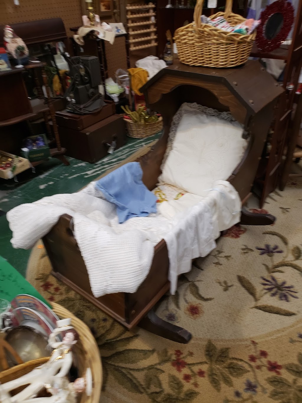 The Classy Cactus Antique Mall | 100 W 3rd St, Justin, TX 76247 | Phone: (940) 648-2747