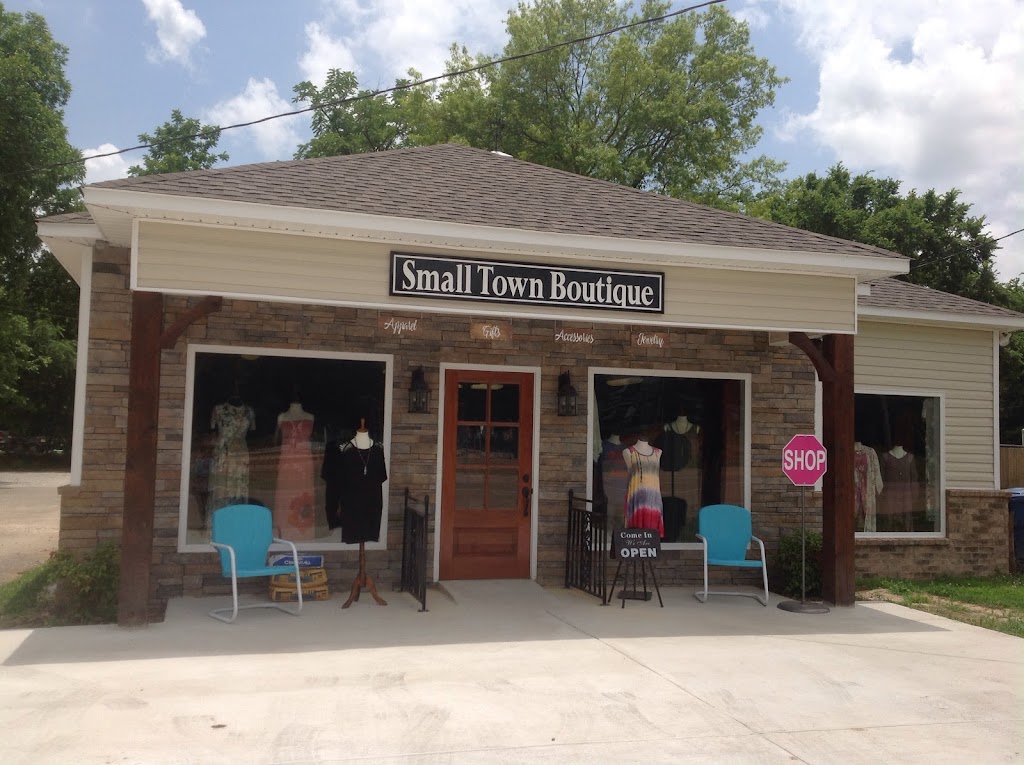 Small Town Boutique | 5750 TN-57, Rossville, TN 38066, USA | Phone: (901) 286-4380