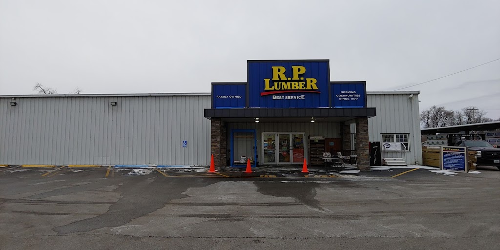 R.P. Lumber | 424 W Henry St, Staunton, IL 62088, USA | Phone: (618) 635-2571