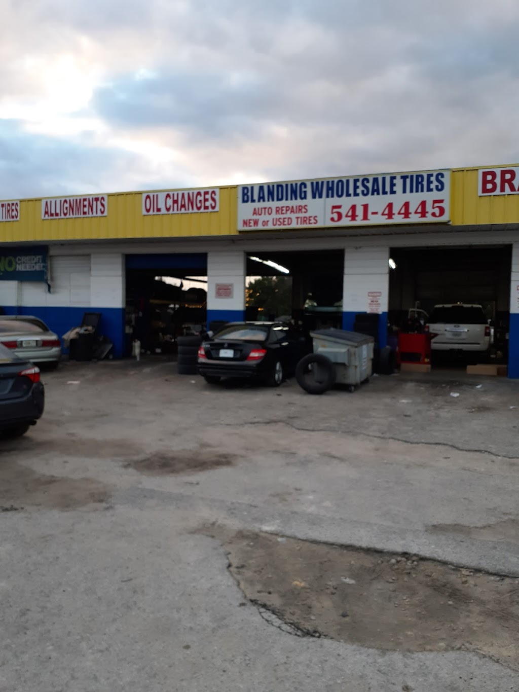 Blanding Wholesale Tire | 314 Blanding Blvd, Orange Park, FL 32073 | Phone: (904) 541-4445