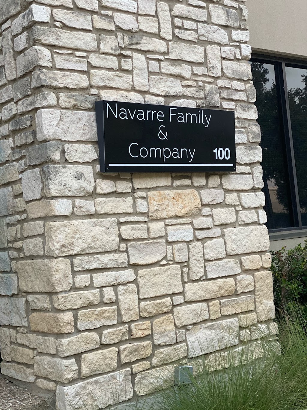 Navarre Family & Company | 2550 Beckleymeade Ave Suite 100, Dallas, TX 75237, USA | Phone: (469) 822-1961