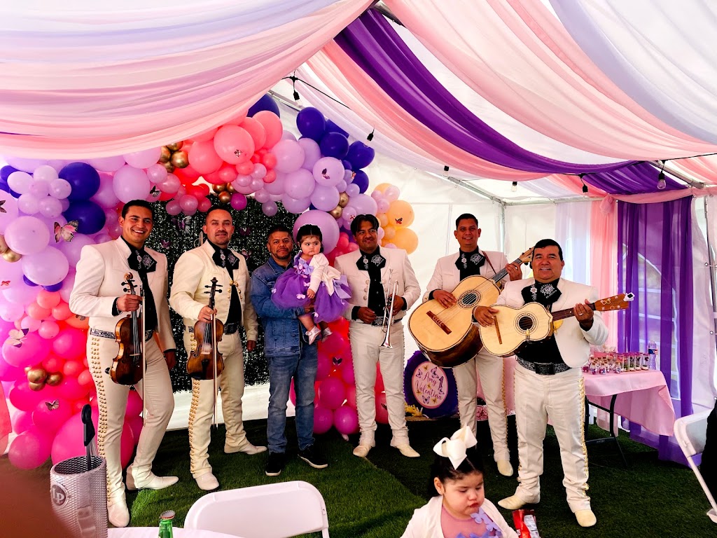 Mariachi Jalisco reyes | 217 Creekview Dr, Garland, TX 75043, USA | Phone: (214) 734-8221