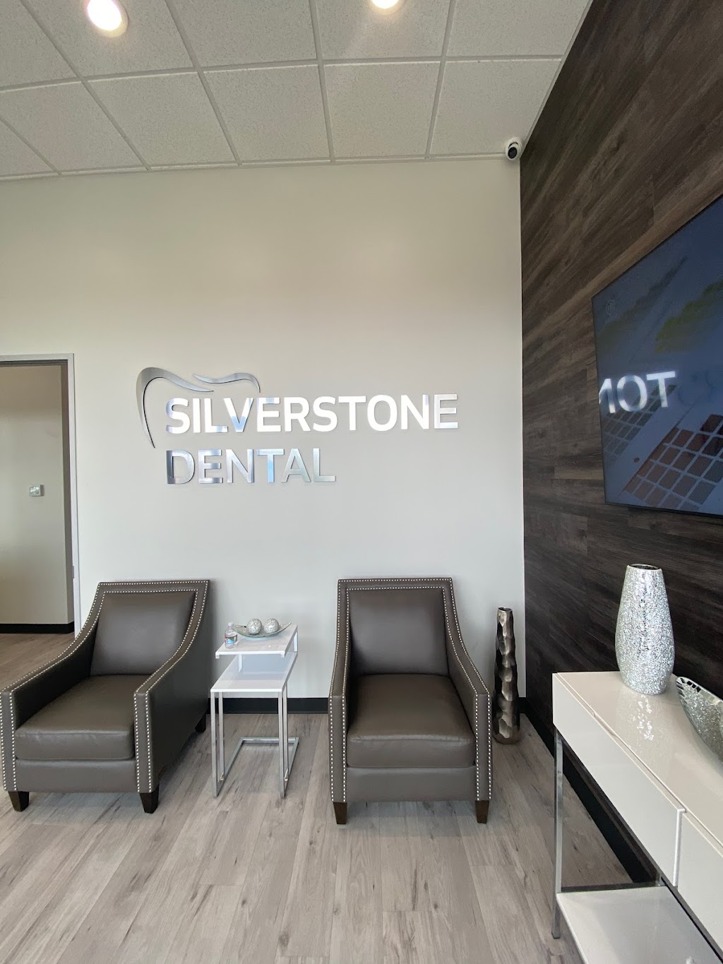 Silverstone Dental | 20400 Southwest Fwy Suite 105, Richmond, TX 77469, USA | Phone: (832) 862-1040